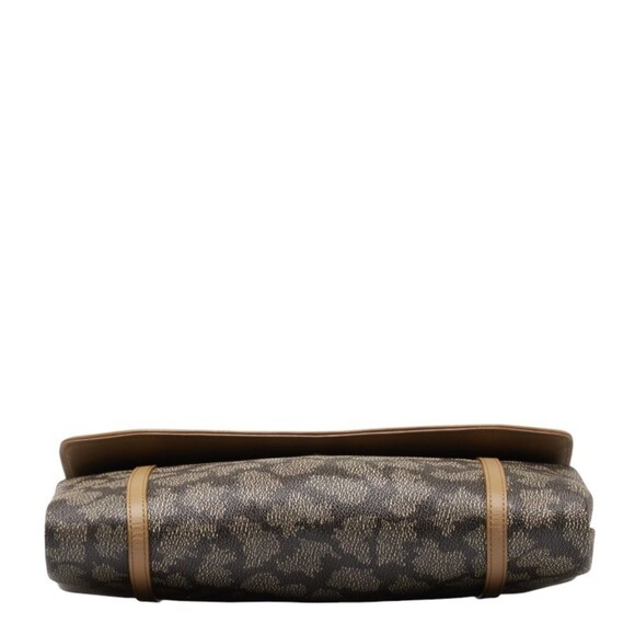 Yves Saint Laurent Giraffe Print Clutch Bag  Canvas Clutch Bag in Good condition - Picture 4 of 9